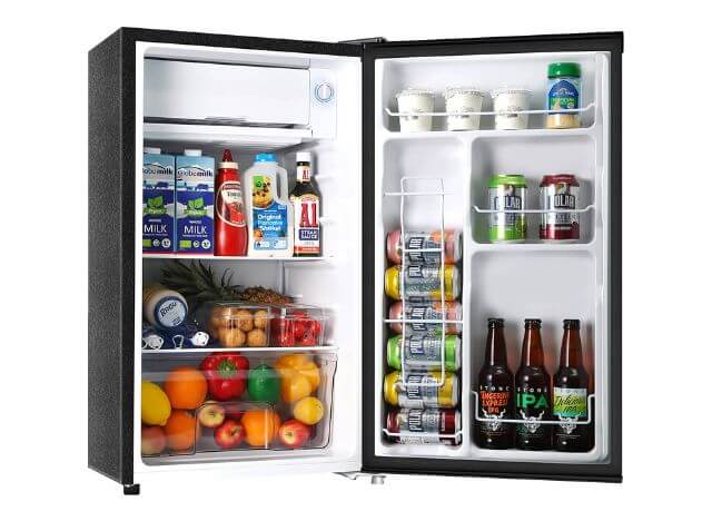 Mini refrigerator has several models equipped to adjust the humidity well